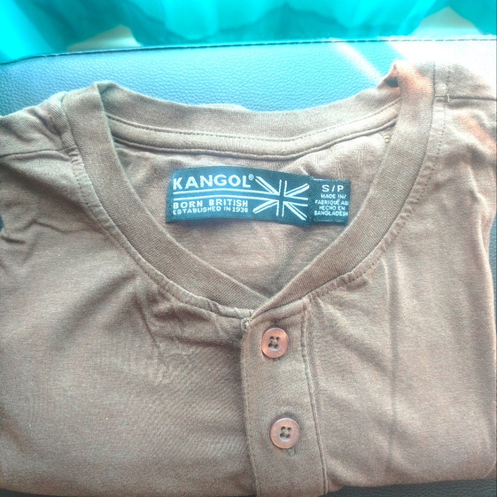 Kangol Men's Brown T-Shirt With 3 Buttons - New